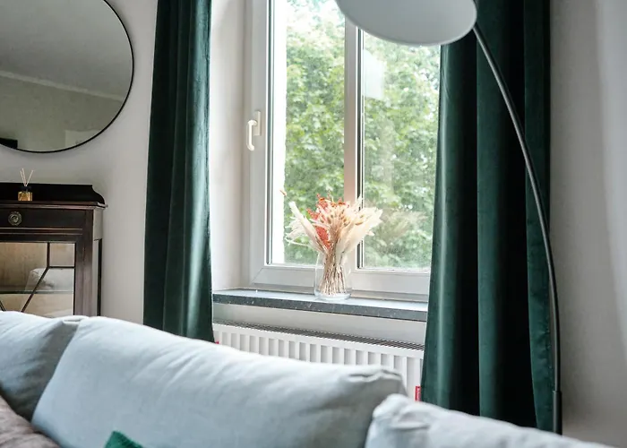 Exklusives Altbauapartment - Zentral Und Ruhig