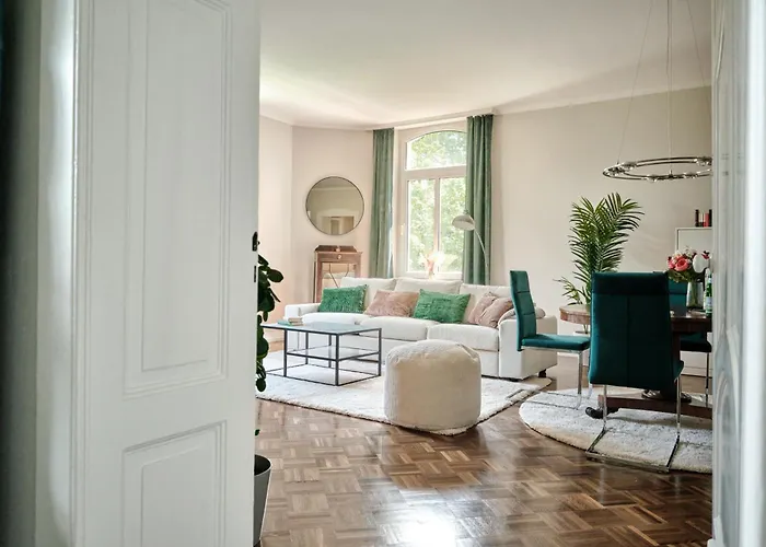 Exklusives Altbauapartment - Zentral Und Ruhig * Stolberg (Rhineland)