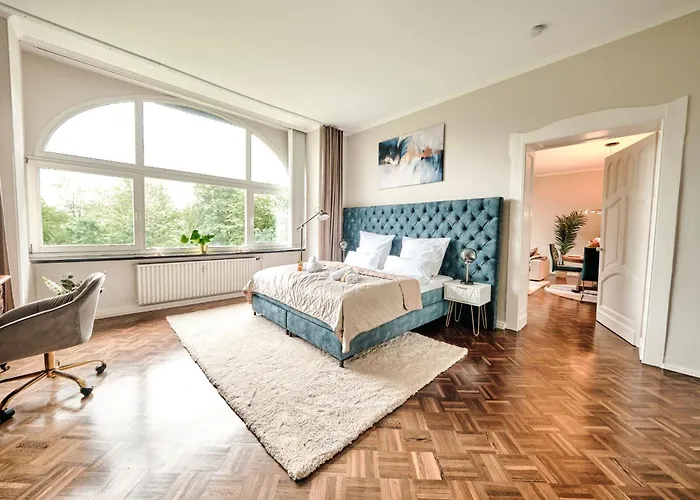 Daire Exklusives Altbauapartment - Zentral Und Ruhig Stolberg (Rhineland)