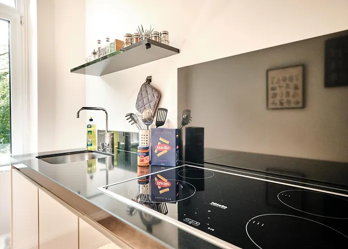 Daire Exklusives Altbauapartment - Zentral Und Ruhig *