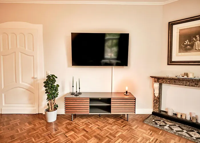 Exklusives Altbauapartment - Zentral Und Ruhig Daire Stolberg (Rhineland)