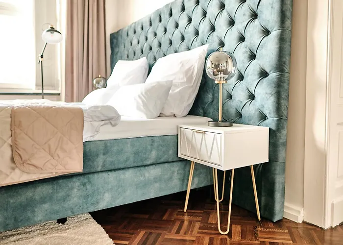 Daire Exklusives Altbauapartment - Zentral Und Ruhig